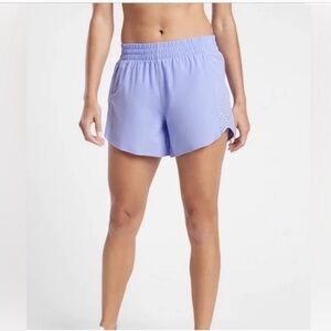 Athleta Hustle 3 inch Vented Athletic Shorts in Purple, Size 1X